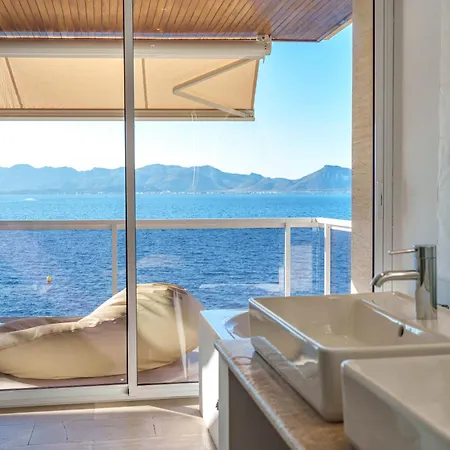 Penthouse La Victoria Apartment *