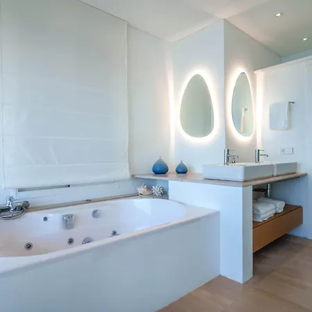 Apartment Penthouse La Victoria *